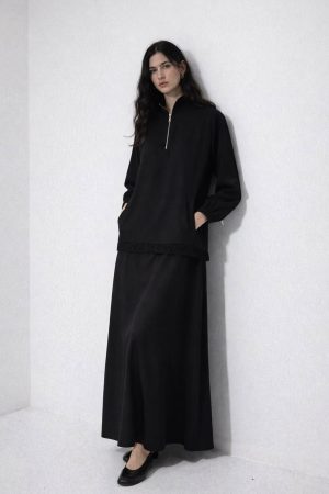 DRESS WITH POCKETS AND ZIPPER