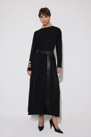 LACE SKIRT